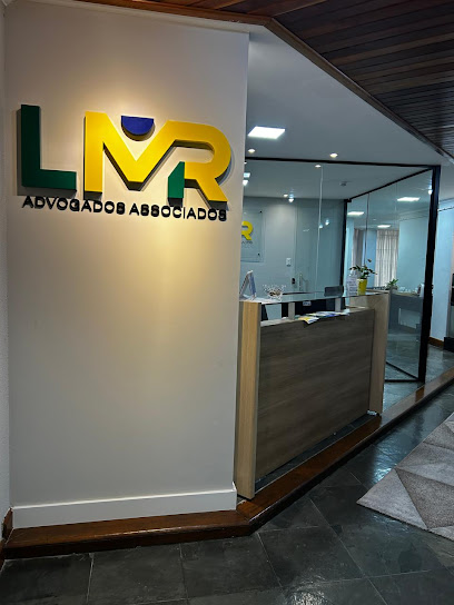 LMR - Advogados Associados