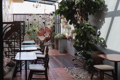 Madeira e Cobre Café & Coworking