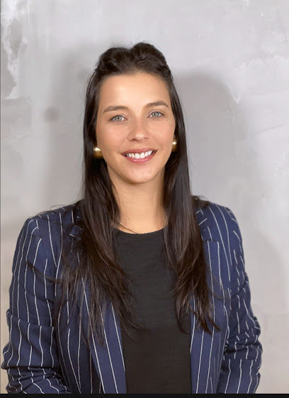 Dra. Isabella Marissa - Harmonização Orofacial